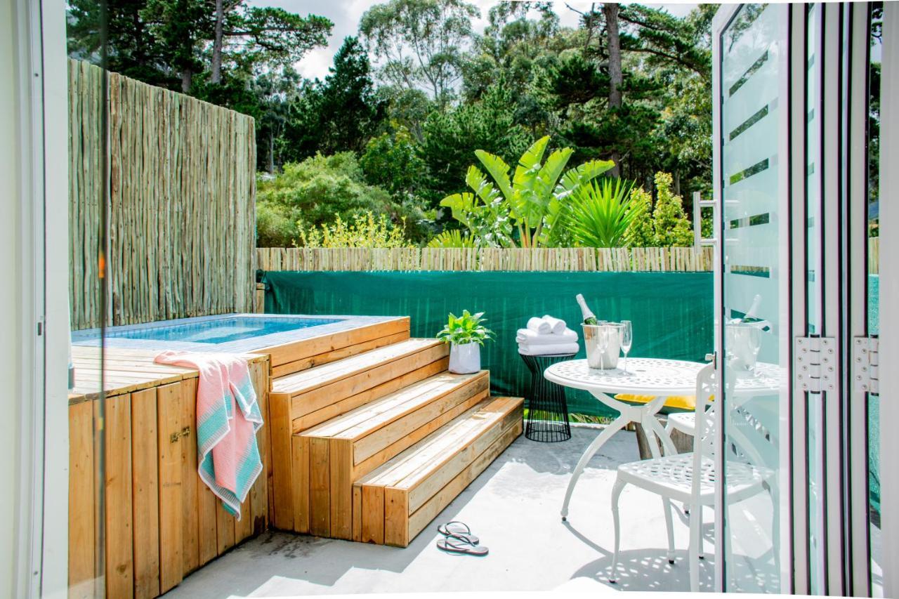 Vida Nova Retreat Hotel เฮาต์เบย์ ภายนอก รูปภาพ